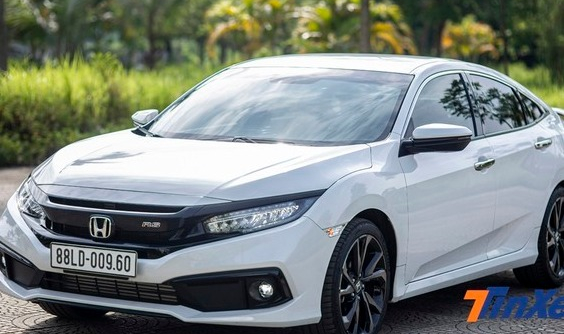 Nhờ đại lý tất tay giảm giá, doanh số Honda Civic bùng nổ giữa mùa dịch