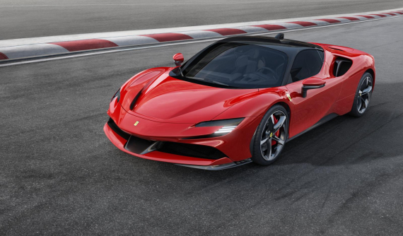 Ferrari SF90 Stradale đạt giải thưởng xe có thiết kế "đỉnh" nhất năm 2020