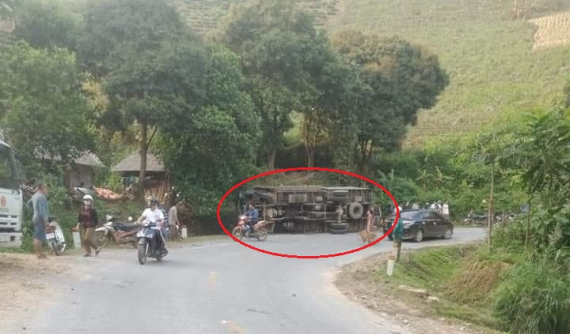Lào Cai: Ô tô tải mất phanh khi xuống dốc, người đàn ông nhảy ra ngoài, bị xe đè tử vong