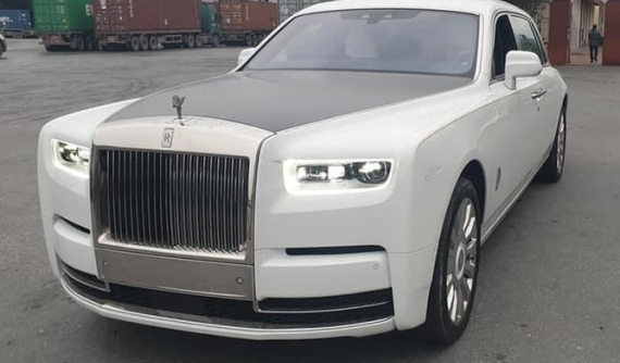 Lại thêm siêu phẩm về Việt Nam, lần này là Rolls-Royce Phantom Tranquillity chỉ có 25 xe trên thế giới