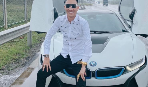 "Giang hồ mạng" Huấn "hoa hồng" chụp ảnh cùng xe BMW i8 trên cao tốc khiến cư dân mạng bức xúc