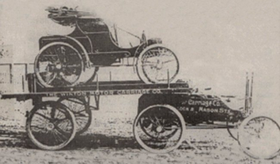 Liệu bạn biết rằng chiếc xe đầu kéo đầu tiên đã ra đời cách đây 122 năm?