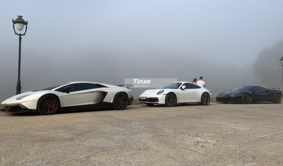 Ngắm dàn siêu xe trăm tỷ đồng của đoàn Car Passion "tắm sương" sớm ở Đà Lạt