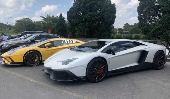 Video: Xem dàn siêu xe của đoàn Car Passion "diễu hành" tại hồ Xuân Hương