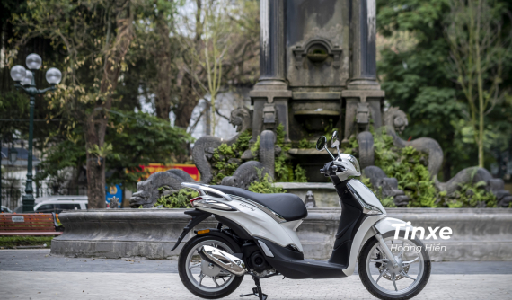 Đánh giá nhanh Piaggio Liberty 50cc:  Xe to, máy nhỏ phù hợp học sinh, sinh viên