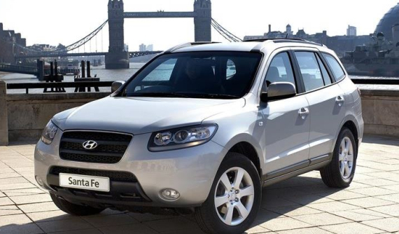 Gần 30.000 xe Hyundai Santa Fe và Elantra bị phát hiện có nguy cơ cháy ngay cả khi đã tắt máy