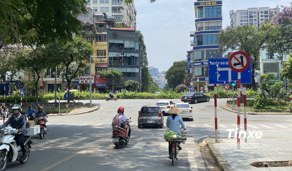 Tư vấn giao thông: Chú ý khi rẽ phải tại Vạn Bảo - Kim mã để không bị phạt tới 400.000 đồng