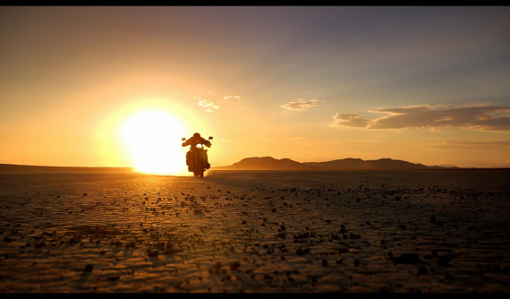 Nắng nóng đỉnh điểm, người đi xe máy cần làm gì để xe không hỏng giữa đường?