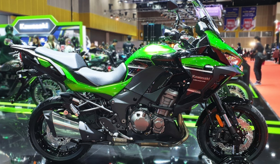 Kawasaki Versys 1000 - Sport Touring cỡ lớn ra mắt phiên bản 2020 phục vụ tiêu chuẩn mới