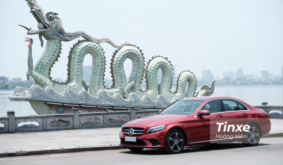 Mercedes-Benz C180: Đẹp, sang, xịn nhưng chưa mịn