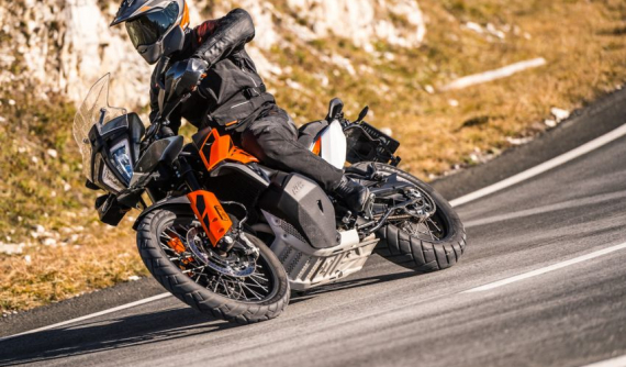 Tin vui: Giá xe KTM 790 tại Việt Nam có thể giảm đáng kể