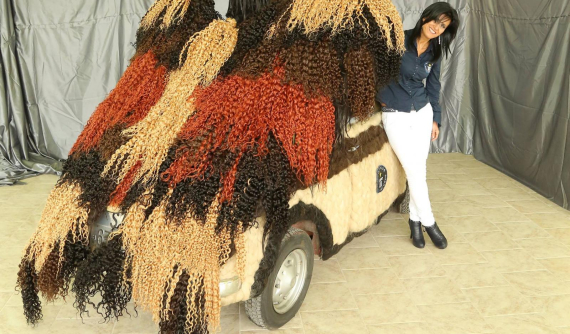 Đây là chiếc Fiat 500 "nhiều tóc nhất thế giới"