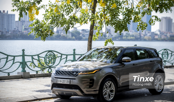 Đánh giá Range Rover Evoque 2020: "Đắt xắt ra miếng"