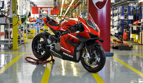 Mô tô siêu nhẹ Ducati Superleggera V4 bắt đầu được sản xuất: Mạnh 224 mã lực, nặng 159 kg và số lượng chỉ 500 xe