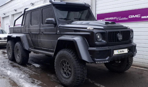 Người Nga tự chế Mercedes G63 AMG 6x6 giống hệt hàng thật và rao bán giá rẻ gấp 10 lần