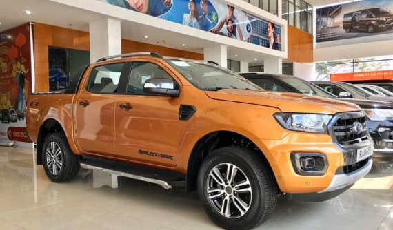 Quyết tâm kéo khách, đại lý giảm giá Ford Ranger tới 80 tiệu đồng