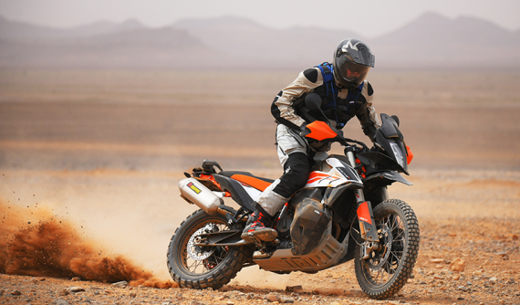 Hai mẫu xe đình đám KTM 790 Adventure R và Kawasaki ZX-25R sẽ về Việt Nam trong tháng 8/2020?