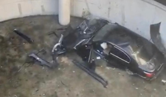 Video vụ tai nạn này cho thấy xe sang BMW 5-Series rất "đáng đồng tiền, bát gạo"