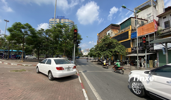 Tư vấn giao thông: Lưu ý đèn tín hiệu giao thông khi rẽ phải để không bị phạt đến 5 triệu đồng