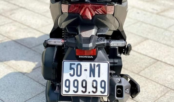 Choáng với xe ga Honda Vario mang biển ngũ quý 9 được rao bán 900 triệu đồng