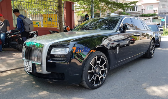 Giá xe Rolls-Royce Ghost mới nhất 2024 tại thị trường Việt Nam