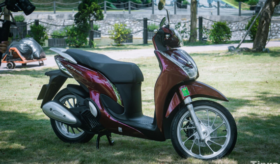 Honda chính thức ra mắt SH Mode 2020 với thiết kế điệu đà hơn, đèn pha full-LED hiện đại