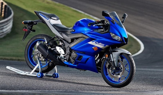 Yamaha nói gì về dự án tin đồn "YZF-R25 4 xy-lanh"?