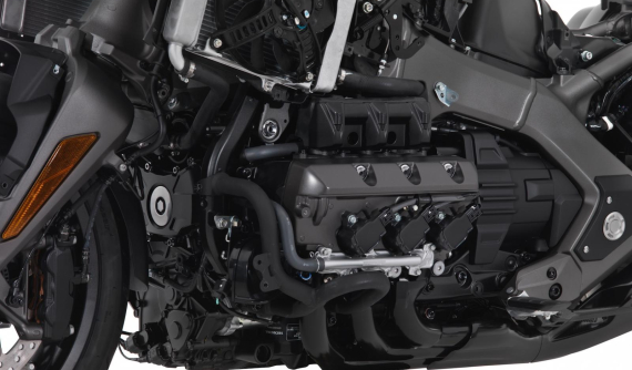 Điểm danh 5 siêu mô tô sử dụng động cơ 6 xy-lanh đặc biệt nhất thế giới mà có thể bạn chưa biết