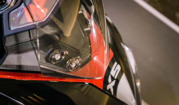 Đánh giá xe điện Yadea X5: Bản nâng cấp mang ngoại hình hầm hố và thực dụng