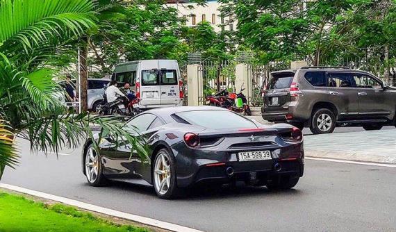Ferrari 488 GTB màu xám nhập tịch đội Hải Phòng, nâng dàn "ngựa chiến" lên 5 chiếc