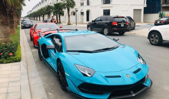 Giá xe Lamborghini Aventador SVJ và khuyến mãi mới nhất 2024