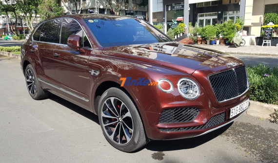 Bentley Bentayga: Giá xe Bentley Bentayga V8 mới nhất năm 2024 tại Việt Nam