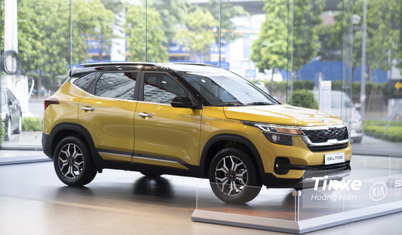 Ngắm nhìn Kia Seltos 2020 ngoài đời thật: Vuông vắn, cá tính và thực dụng