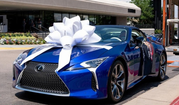 Cần 46 tỷ đồng để sở hữu chiếc Lexus LC 500 Convertible 2021 đầu tiên này