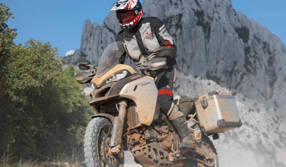 Điểm danh 10 xe mô tô lý tưởng nhất để đi phượt trong năm 2020 (P2)