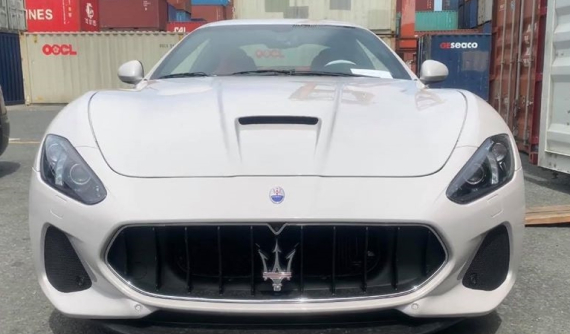 Cặp đôi Maserati GranTurismo MC chính hãng hạ cánh tại Việt Nam, giá hơn 14,3 tỷ đồng