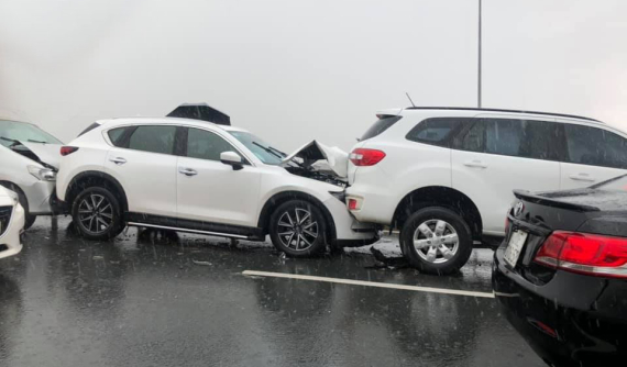 Video: Hiện trường vụ tông xe dây chuyền của 5 ô tô trên cầu Nhật Tân