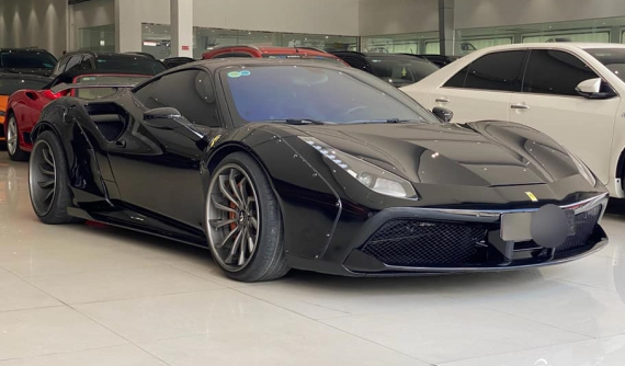 Ferrari 488 GTB độ Liberty Walk độc nhất Việt Nam tiếp tục được rao bán, tiền độ xe đã hết 3 tỷ đồng
