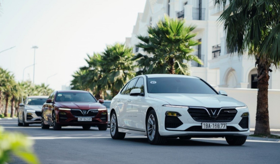 Ảnh hưởng bởi tháng Ngâu, sức bán các dòng xe ô tô VinFast giảm mạnh trong tháng 8