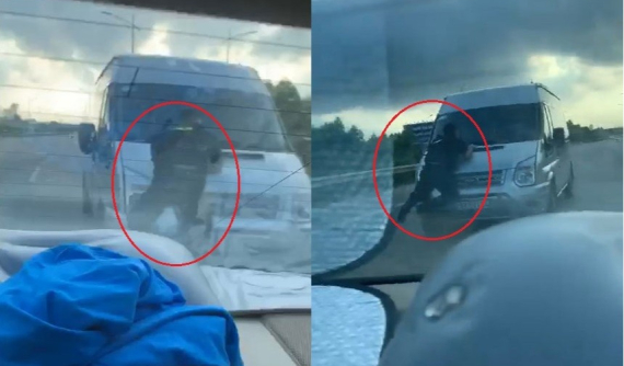 Video quay khoảnh khắc chiến sĩ CSCĐ bám vào chiếc Ford Transit trước khi bị cán tử vong tại Bắc Giang