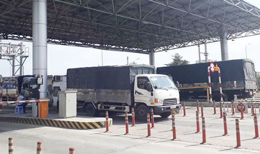 Đề xuất thu phí bảo trì đường bộ qua xăng dầu từ năm 2021