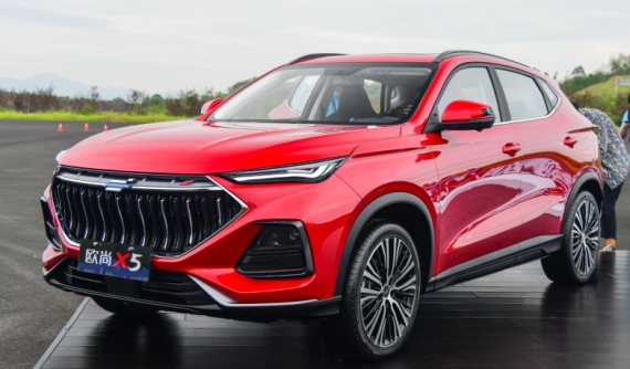 Soi kỹ trong ngoài của Oshan X5 - SUV bảnh bao, hiện đại mà hứa hẹn có bản giá rẻ chỉ 274 triệu đồng