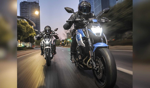 CFMoto 400NK cập bên châu Á với giá chỉ 105 triệu đồng, thách thức Kawasaki Z400 và KTM 390 Duke