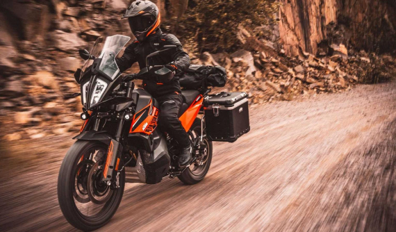 KTM 890 Adventure 2021 chính thức trình làng, hướng đến người dùng thích đi đường trường