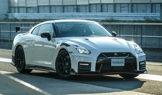 Điểm mặt mẫu xe nhanh nhất lúc này từ mọi nhà sản xuất phổ biến (P4)