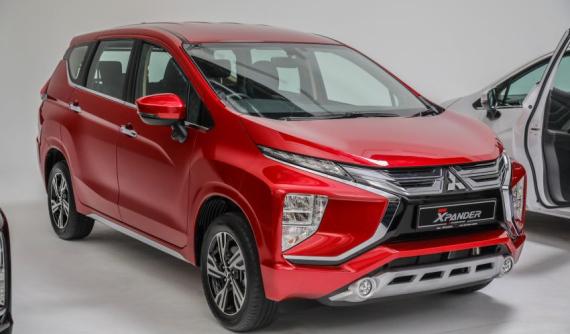 Mitsubishi Xpander ra mắt Malaysia với camera 360 độ và nội thất bọc da khâu quả trám "xịn" hơn ở Việt Nam