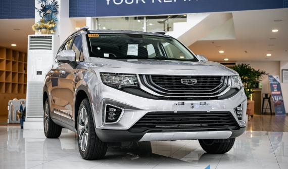 Cận cảnh SUV 7 chỗ giá rẻ Geely Okavango 2021 dành cho thị trường Đông Nam Á tại đại lý