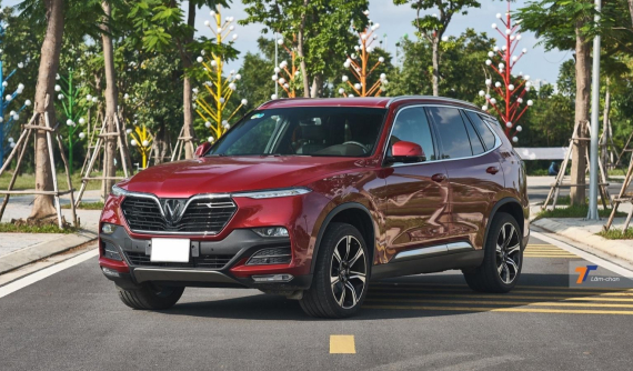 Tháng 11, VinFast Lux được áp dụng giá mới có lợi cho người dùng, Fadil kéo dài ưu đãi “Trước bạ 0 đồng” đến hết năm