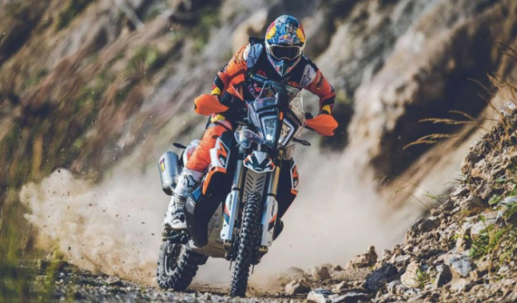 KTM 890 Adventure R Rally có gì hấp dẫn khiến xe "cháy hàng" trong chưa đầy 48 tiếng đồng hồ