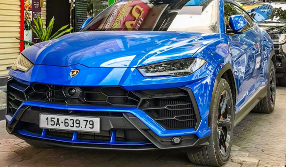 Lamborghini Urus độc nhất ở Hải Phòng đã có biển số, cặp thần tài nhỏ và thần tài lớn đẹp như mơ